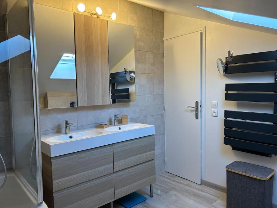 Grand Appartement De Standing Saint-Dizier Esterno foto